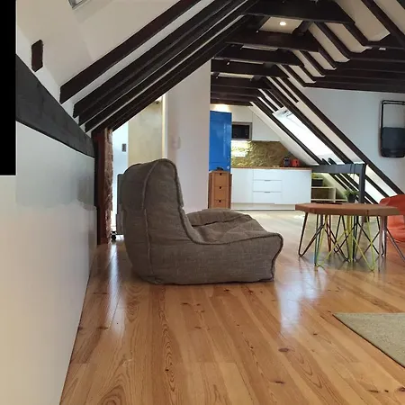 Mouraria Attic Apartman *